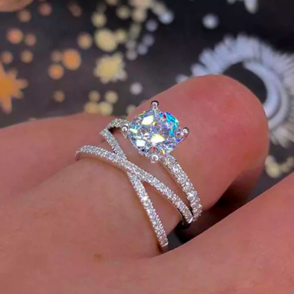 WHITE SAPPHIRE ETERNITY WRAP RING